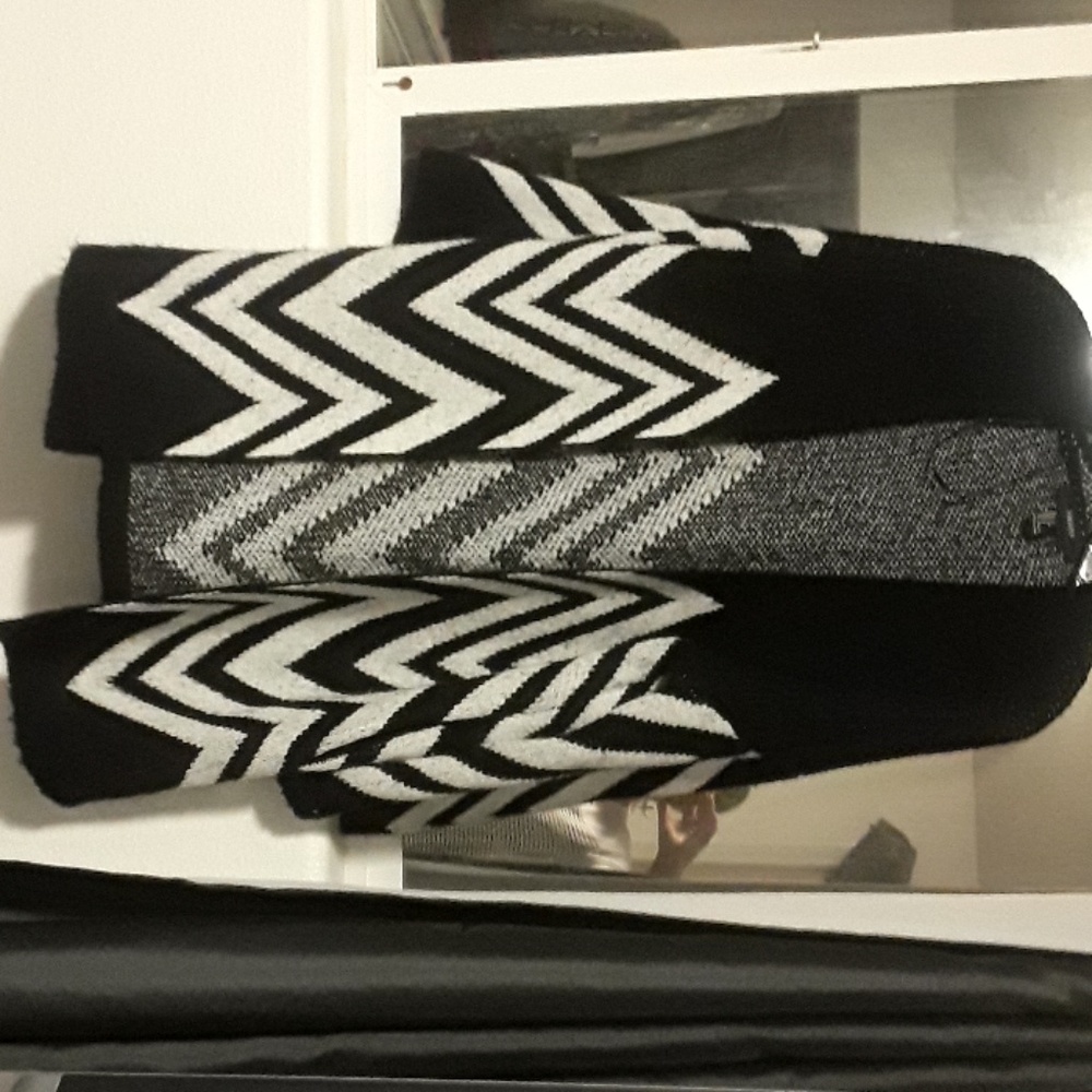 Nice warm cardigan soft too